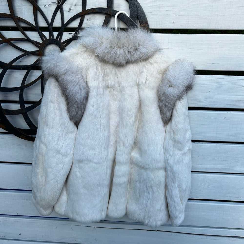 Real Fur Coat - image 3