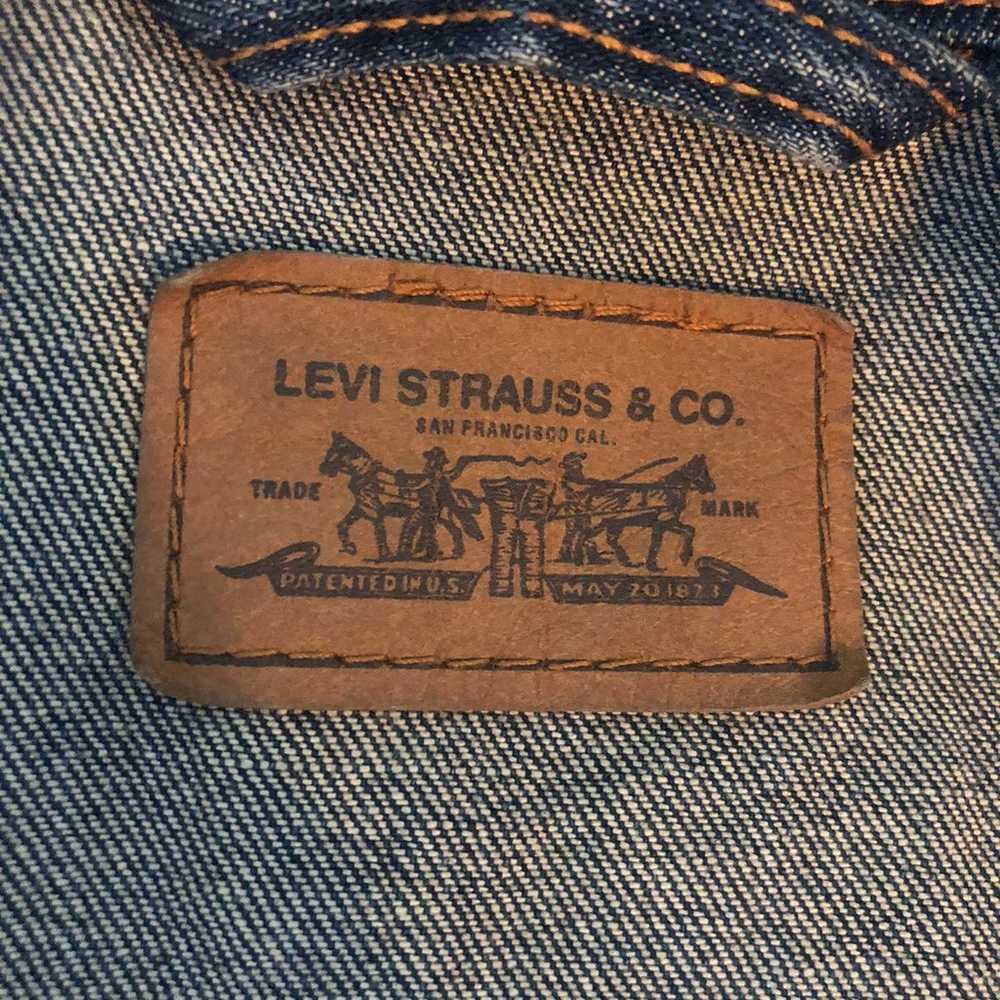 Vintage Levi's Denim Jacket - image 3