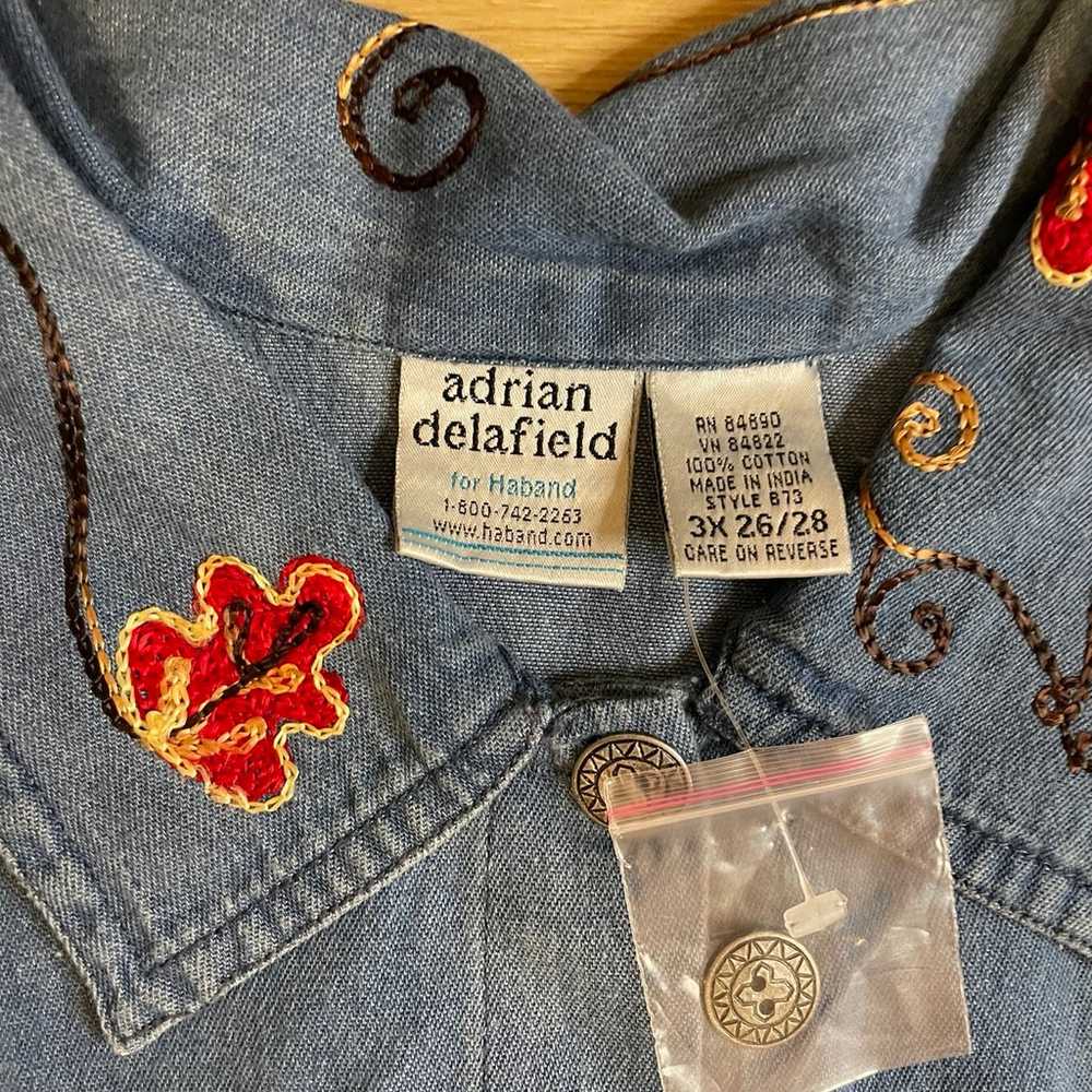 Adrian Delafield vintage embroidered denim button… - image 2