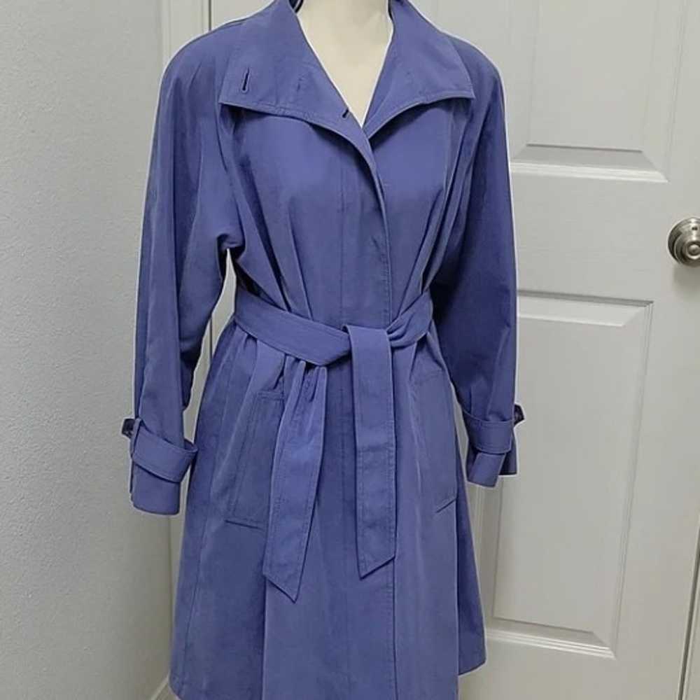 VTG Gallery Water Resistant Midweight Raincoat in… - image 1