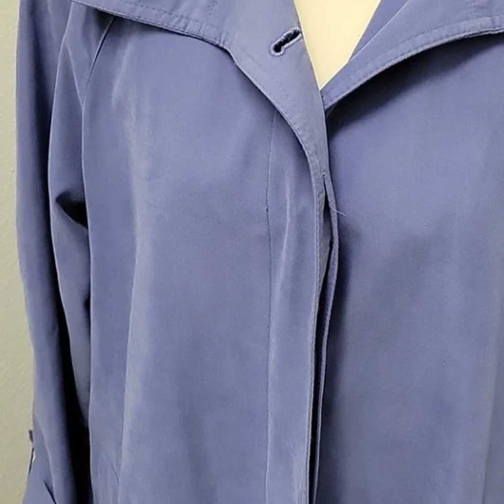 VTG Gallery Water Resistant Midweight Raincoat in… - image 3