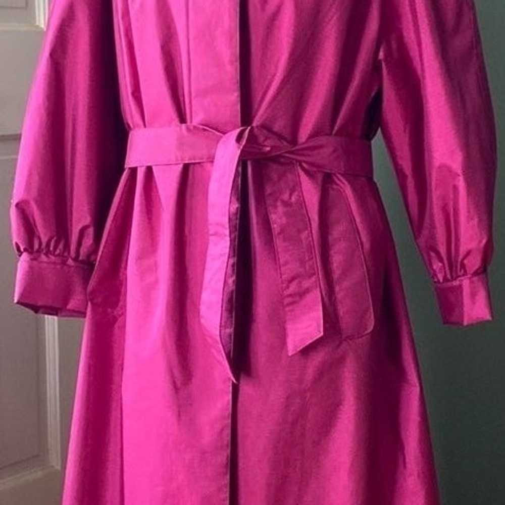 Womens raincoat, Size 6 - image 2
