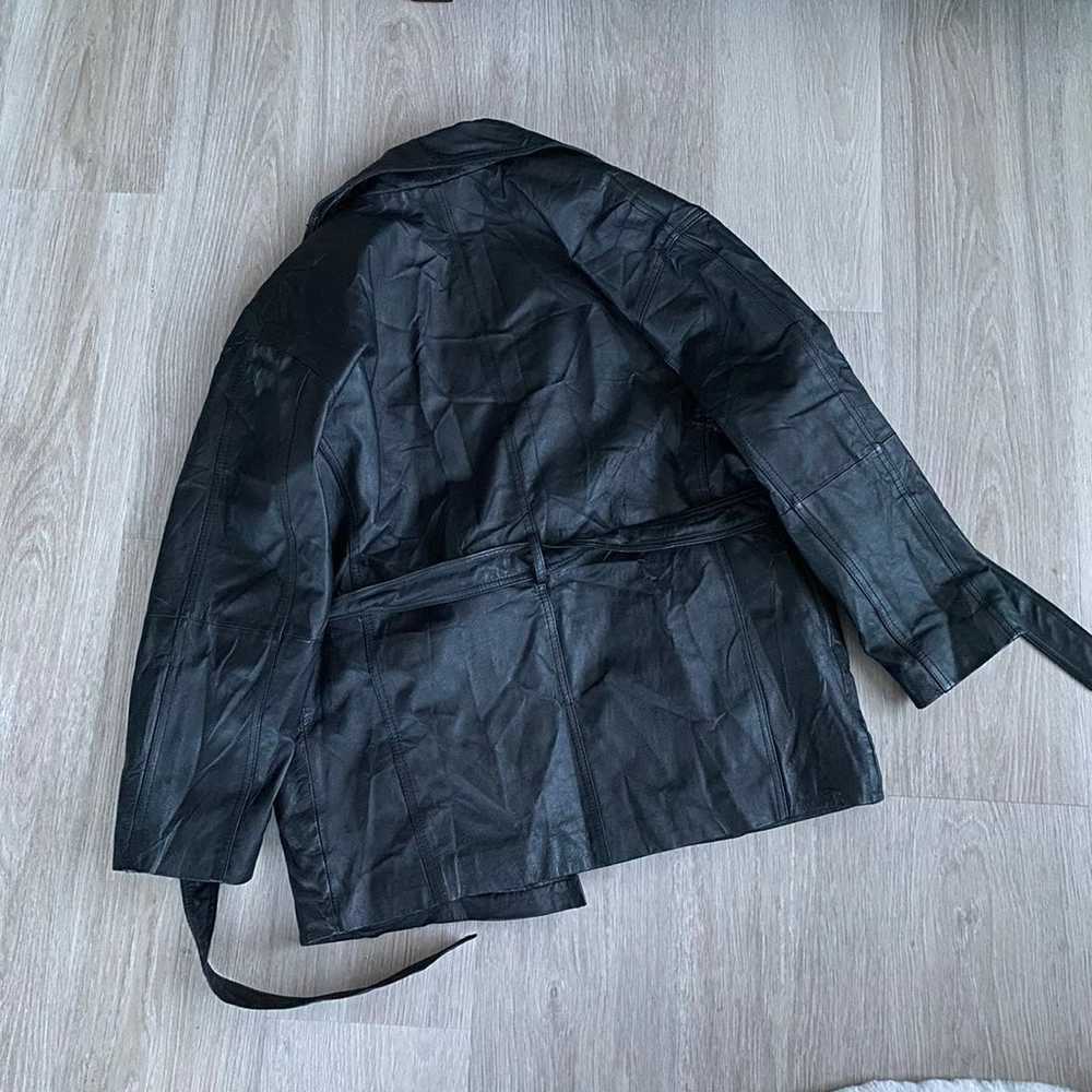 Vintage belted leather jacket - image 3