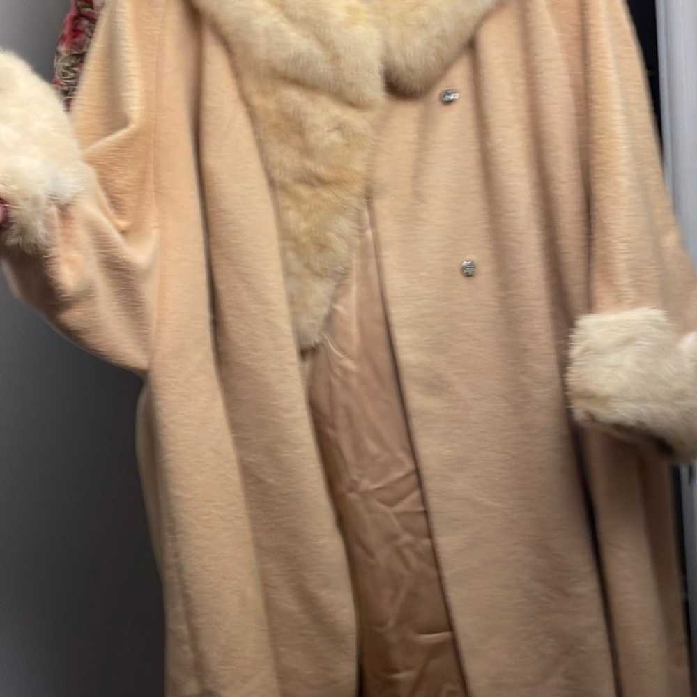 Vintage mink trimmed coat - image 4