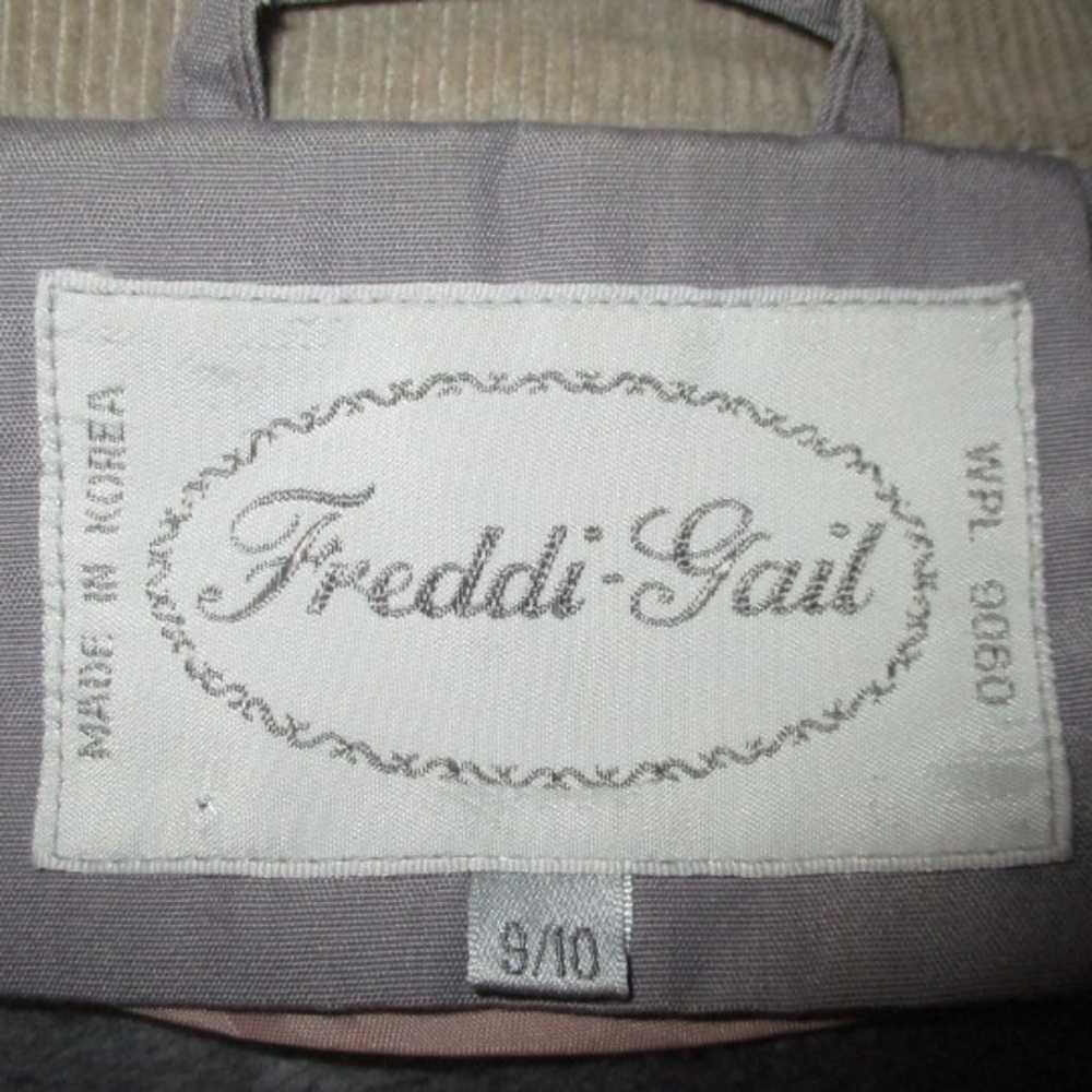 Freddi-Gail vintage belted trench coat - image 10