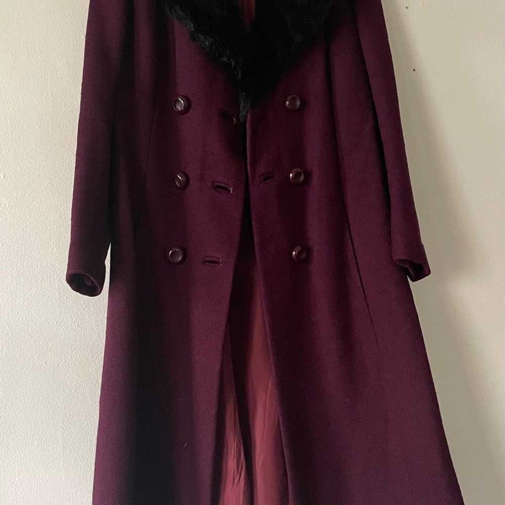 Vintage Coat with Faux Fur Collar - image 1