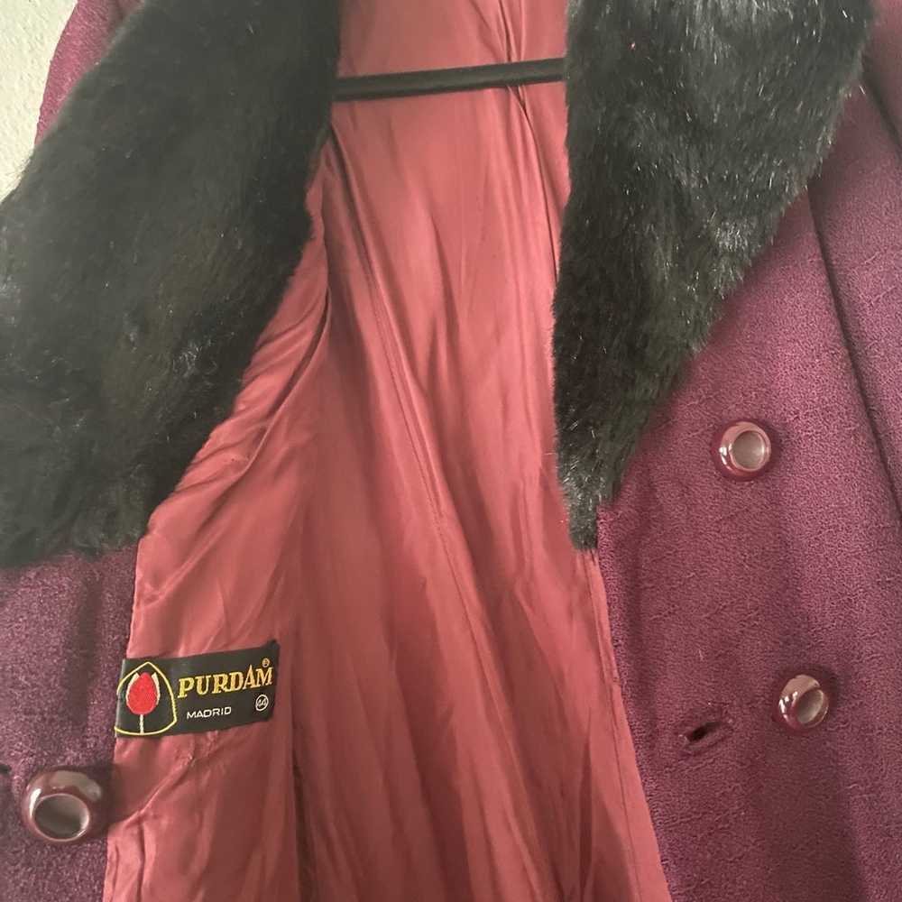 Vintage Coat with Faux Fur Collar - image 6