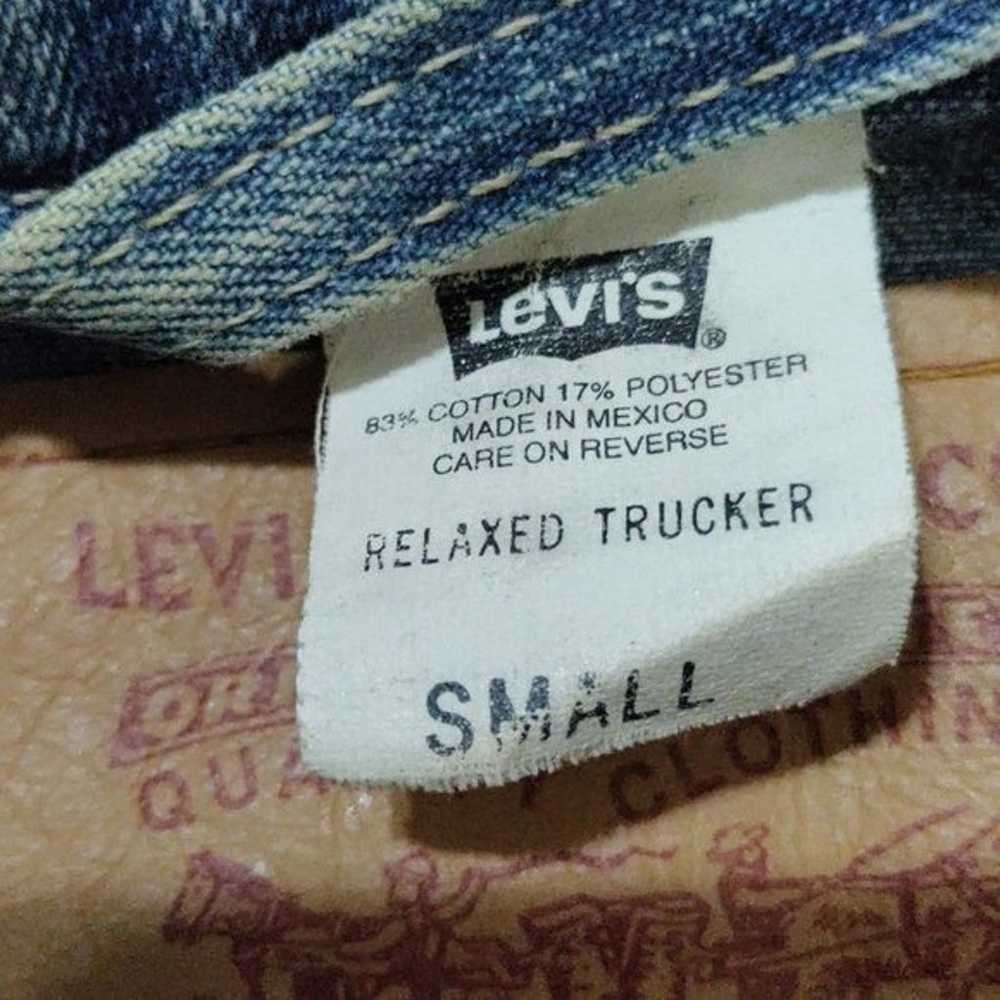 Vintage Levi's Blue Jean Relaxed Trucker Denim Ja… - image 9