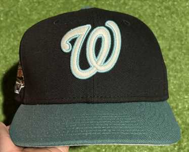 https://img.gem.app/888882565/1t/1701280432/new-era-washington-nationals-exclusive-fitted-hat.jpg