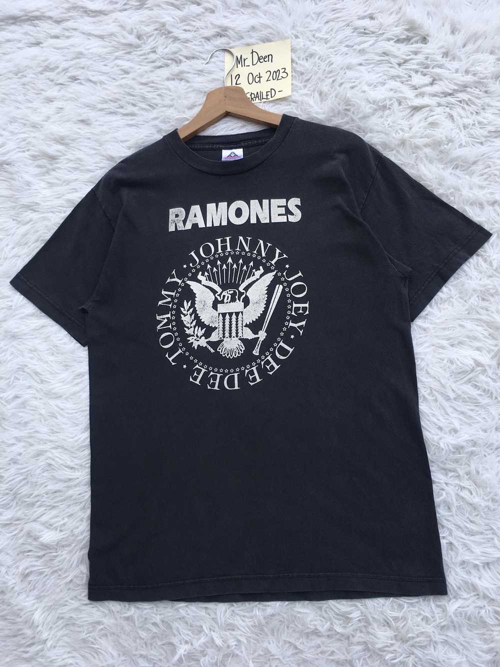 Band Tees × Rock T Shirt Rare Vintage Ramones Tsh… - image 3