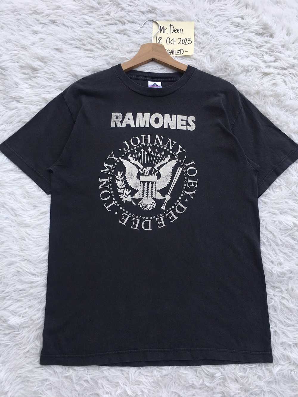 Band Tees × Rock T Shirt Rare Vintage Ramones Tsh… - image 4