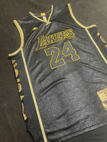 Soccer Jersey × Vintage Commemorative Lakers #24 K