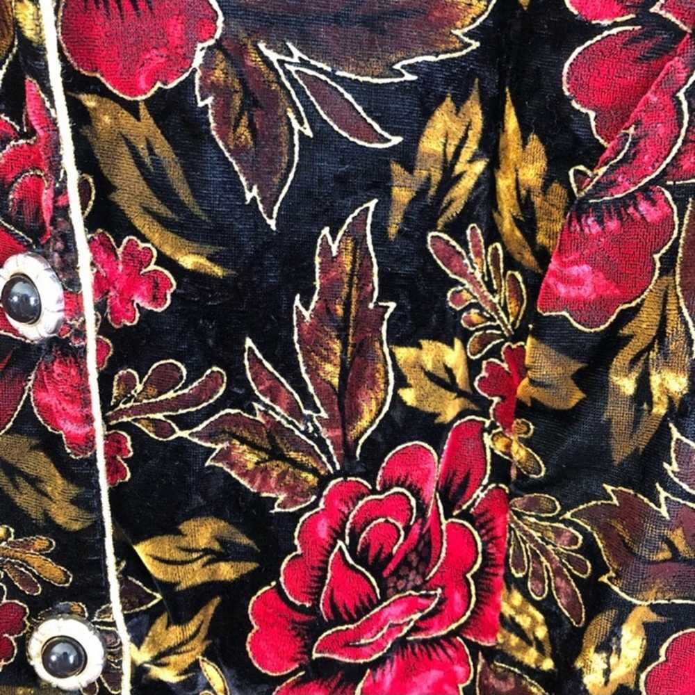 Vintage Red and Gold Floral Jacket - image 9