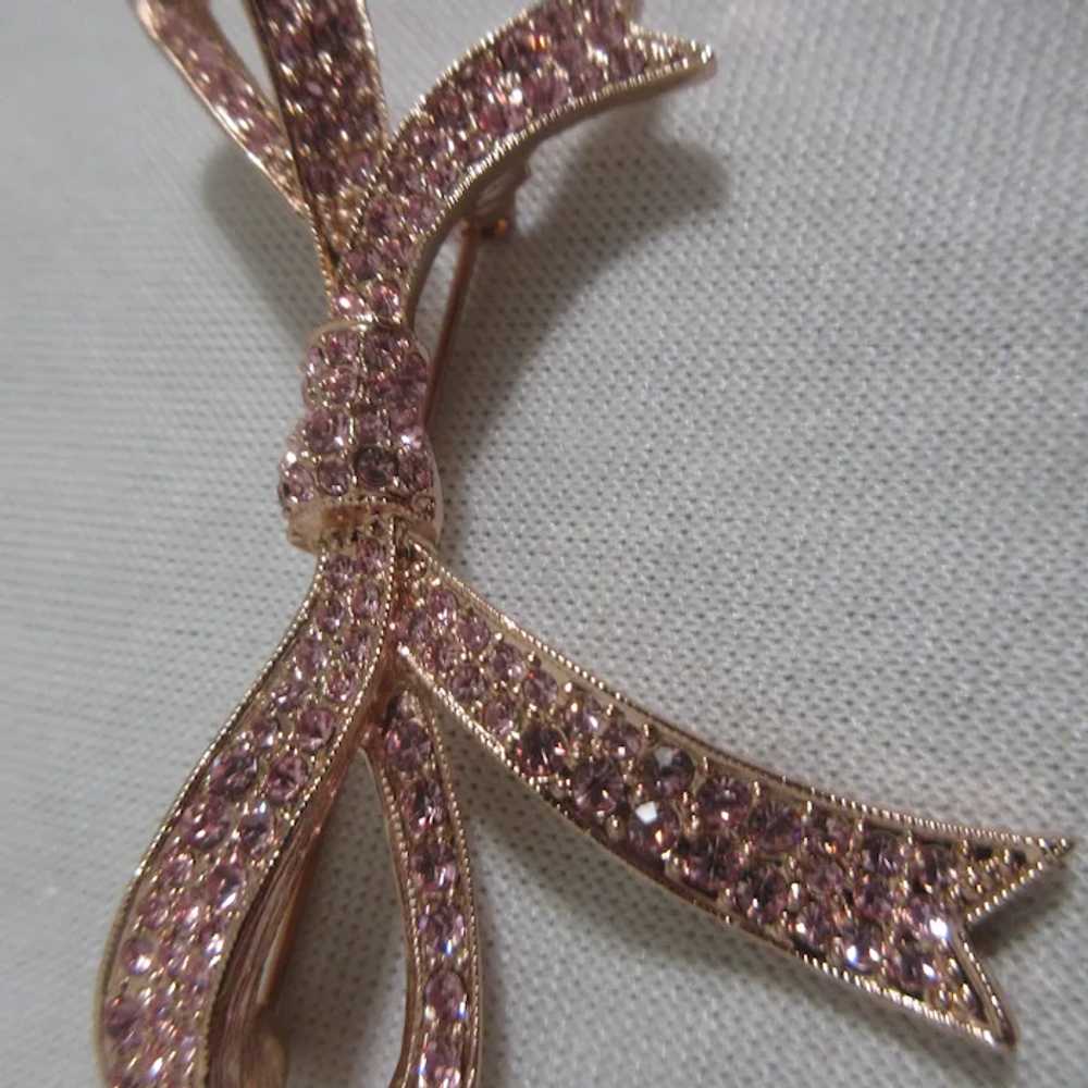 KJL Large Pink Bow Brooch with Pink Rhinestones O… - image 2
