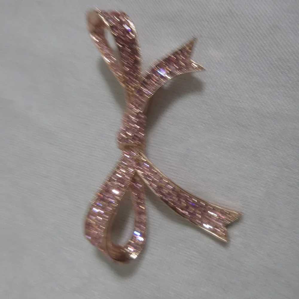 KJL Large Pink Bow Brooch with Pink Rhinestones O… - image 9