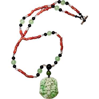 Coral, jade, rock crystal and black onyx sautoir