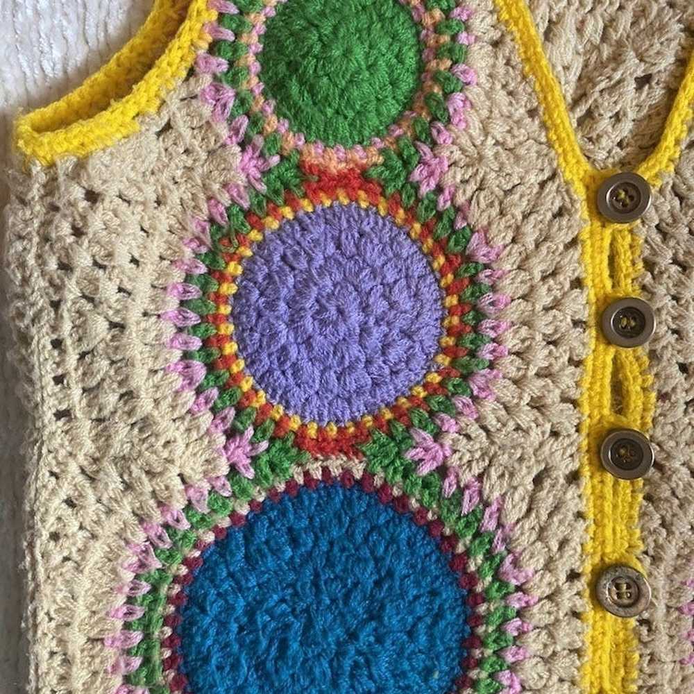 Retro 70s Crochet Vest - image 2