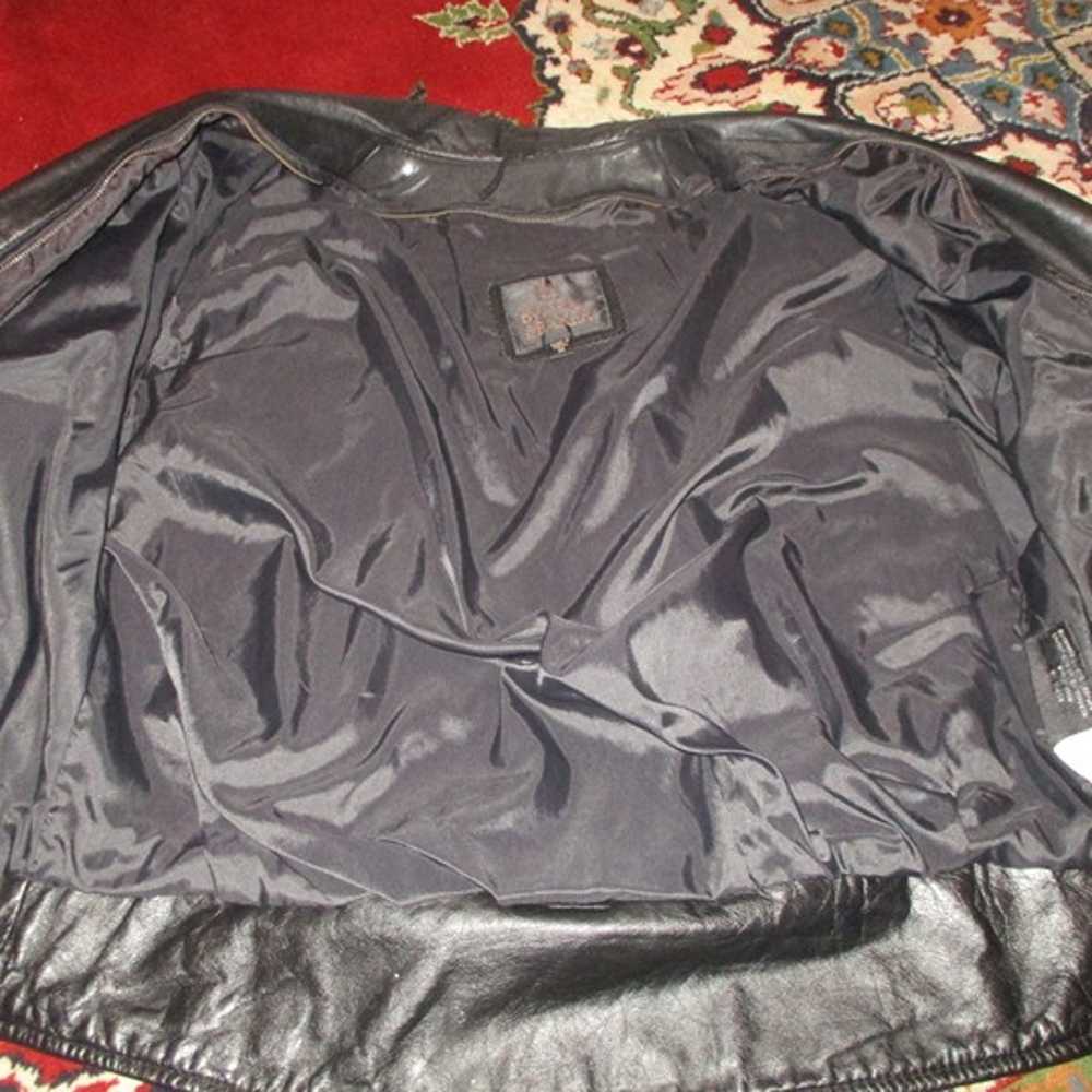 vintage Byrnes & Baker leather jacket - image 9