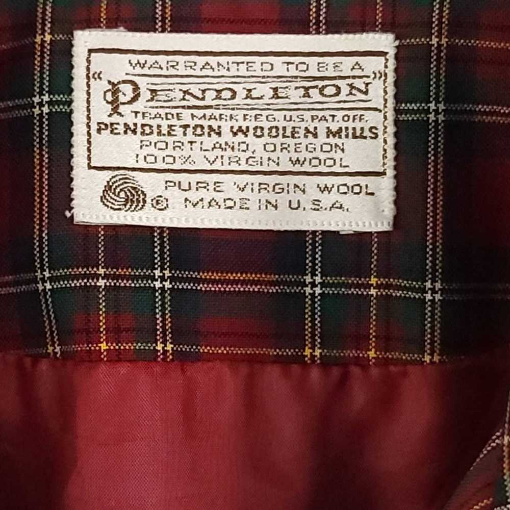 Pendleton Vintage 80s Women's Plaid Zip Up Shacket - image 6