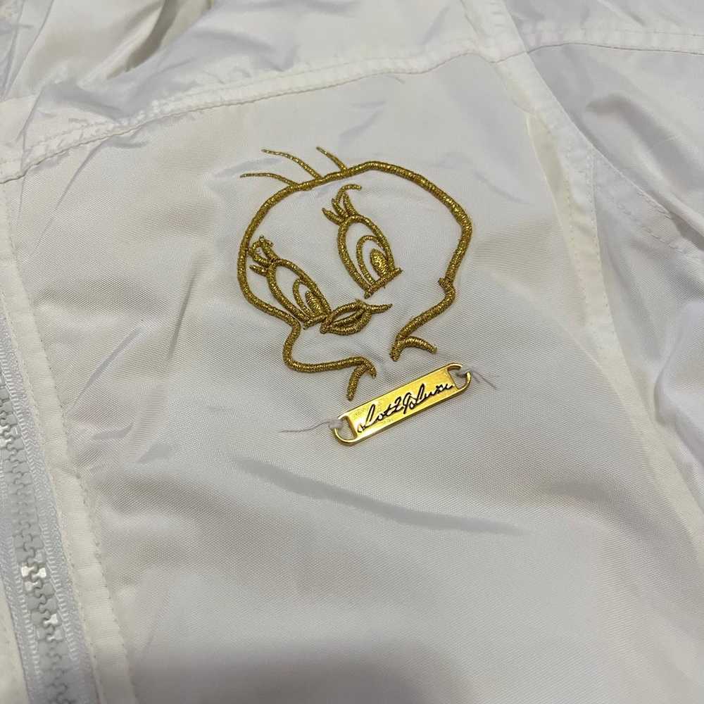 Lot 29 Luxe Looney Tunes Puffer Jacket - image 2