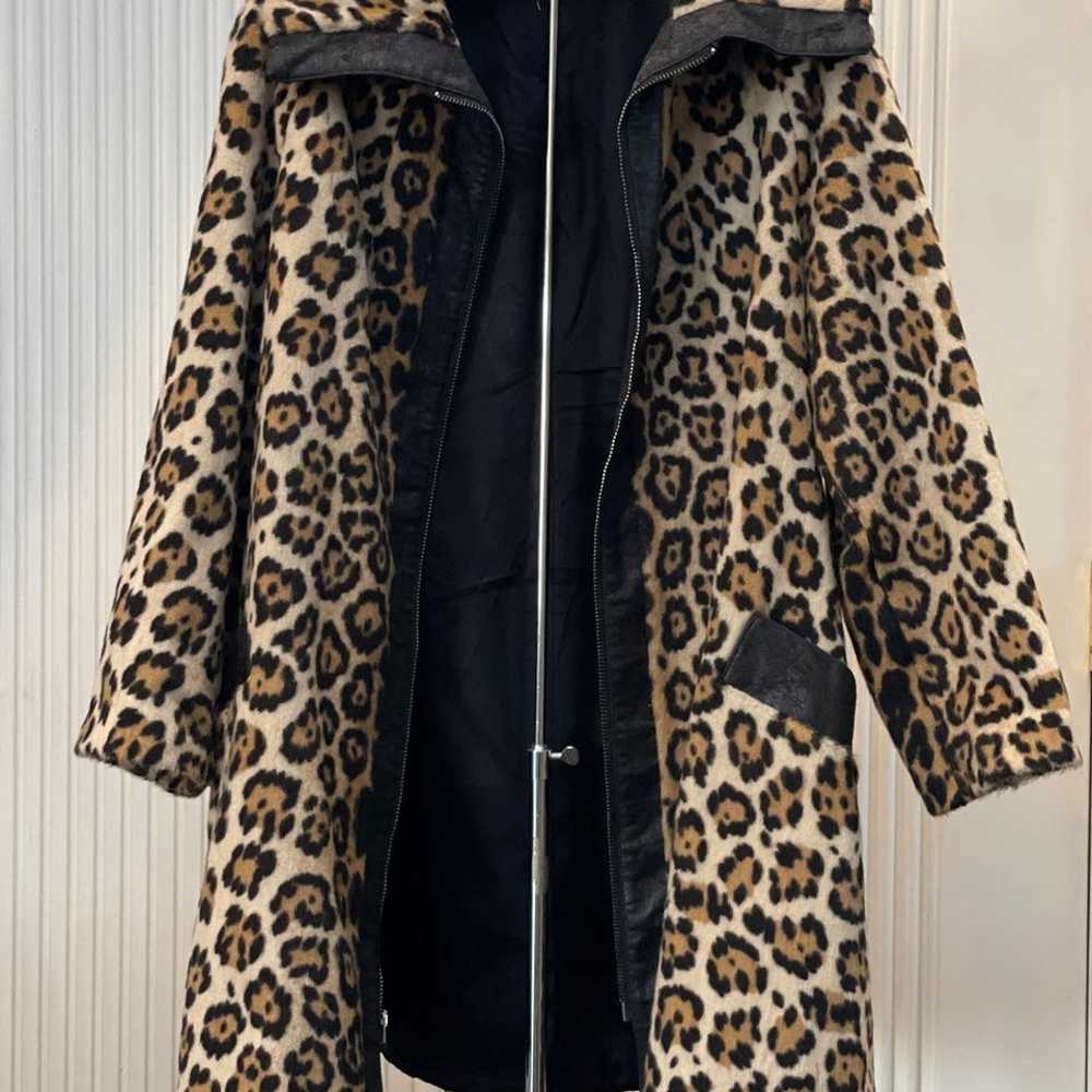 Vintage Leopard Zippered Swing Coat - image 1