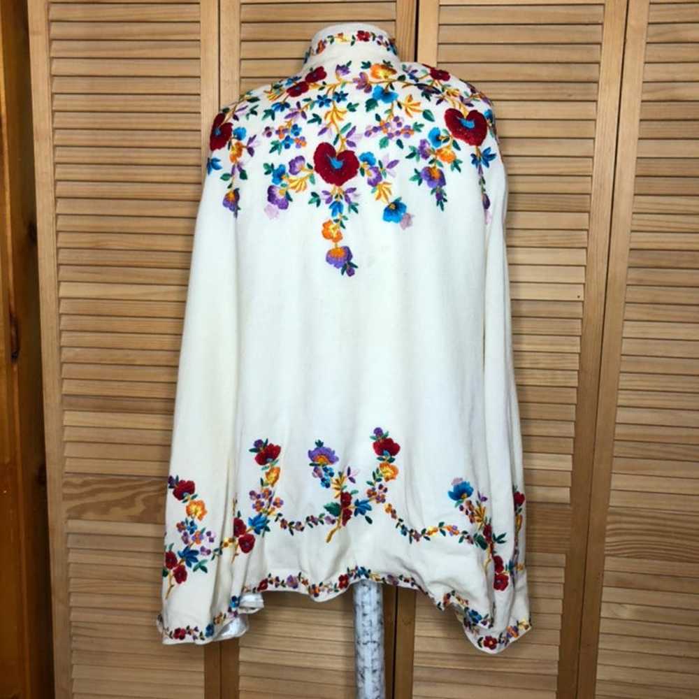 Vintage embroidered wool cape poncho S-M - image 2