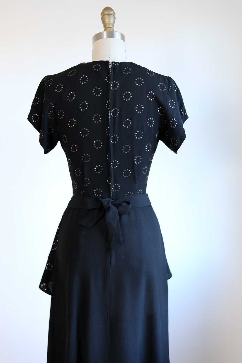Vintage 1940s Dress - Black Rayon w Peekaboo Cage… - image 9