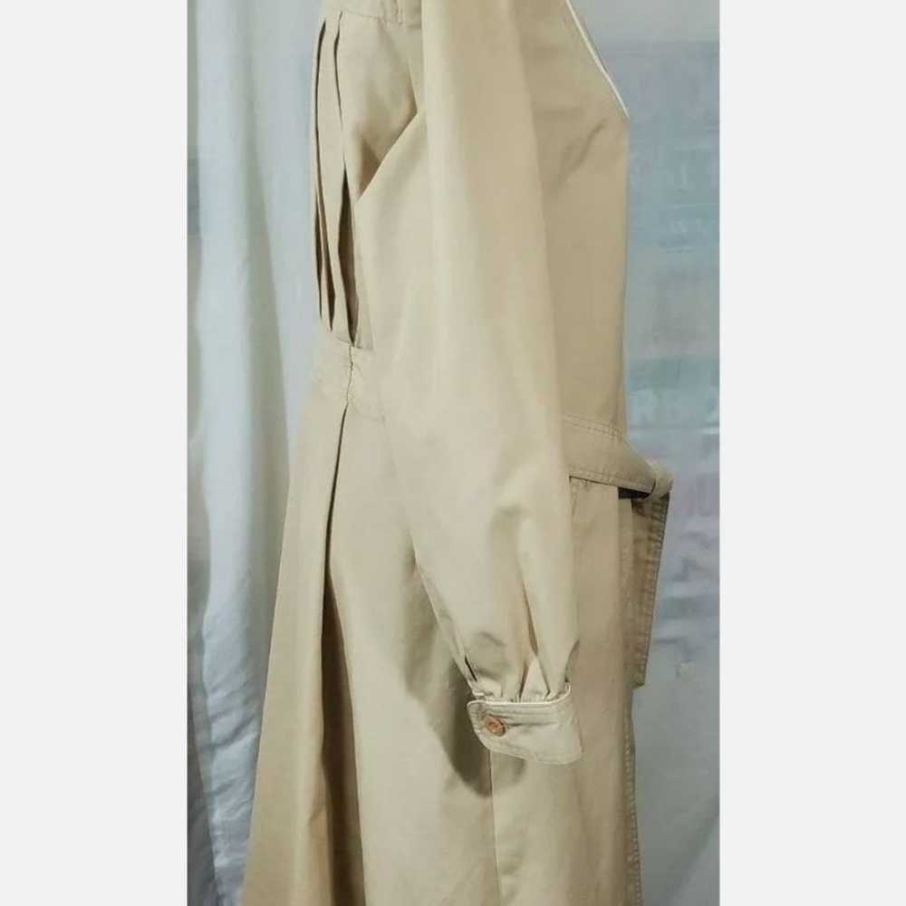 Classic Trench Coat from Montgomery Ward - image 4