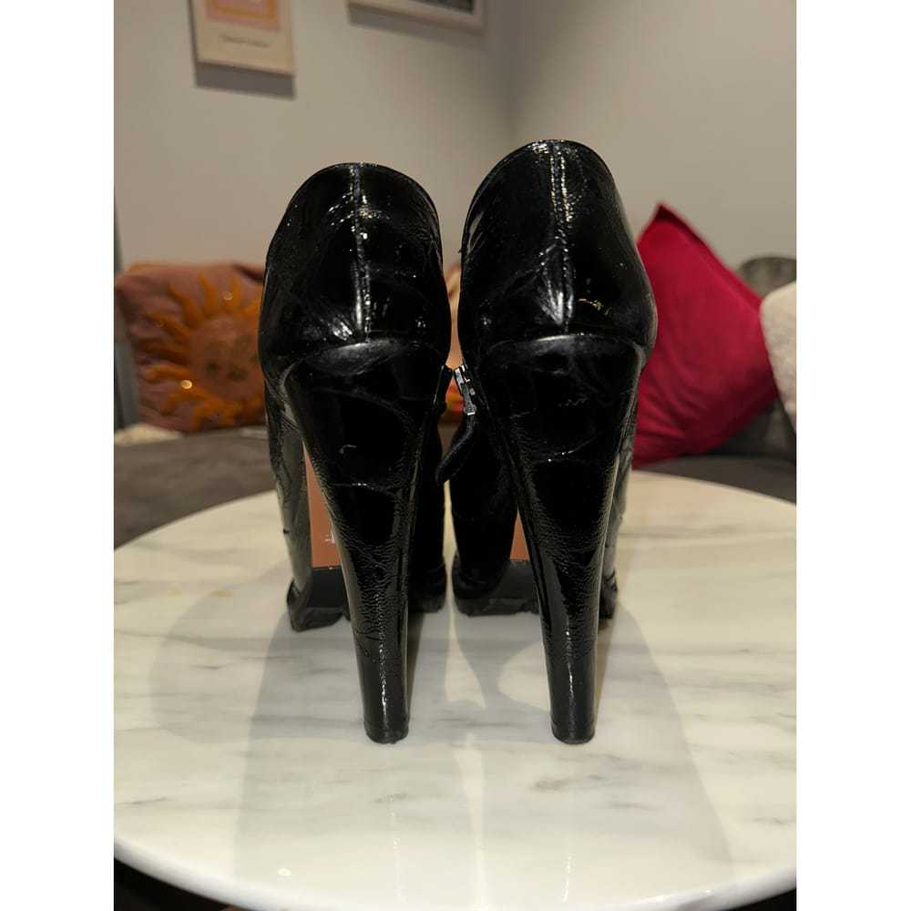 Alaïa Patent leather boots - image 3