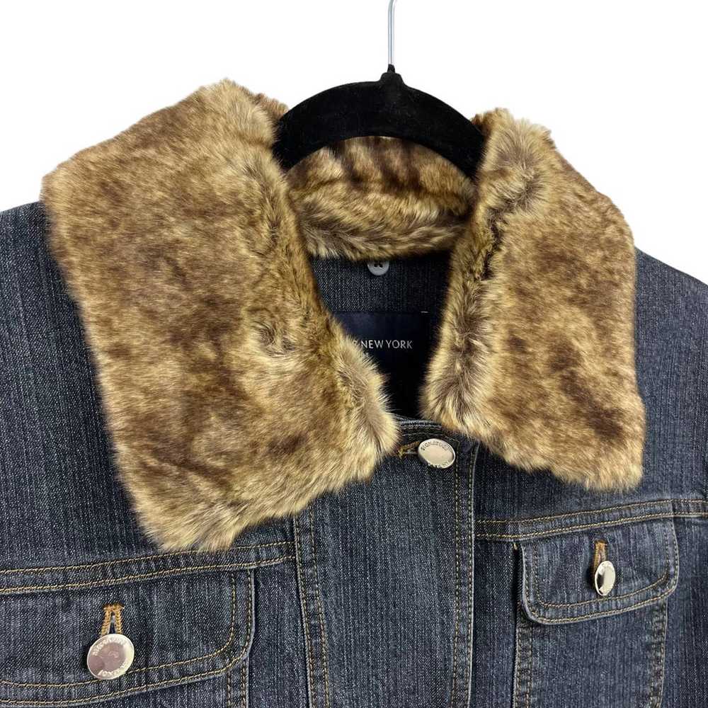 Vintage Jones New York Faux Fur Collar Denim Jack… - image 3