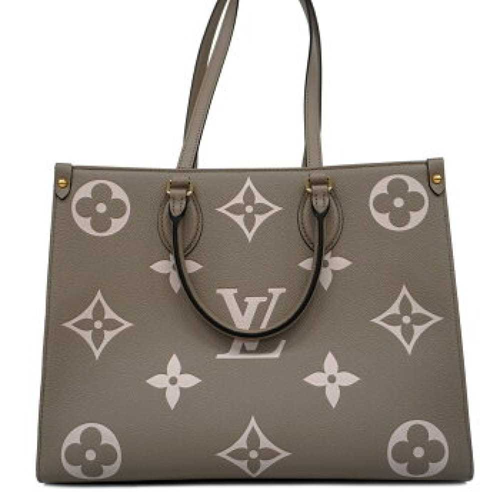Louis Vuitton Onthego leather handbag - image 7
