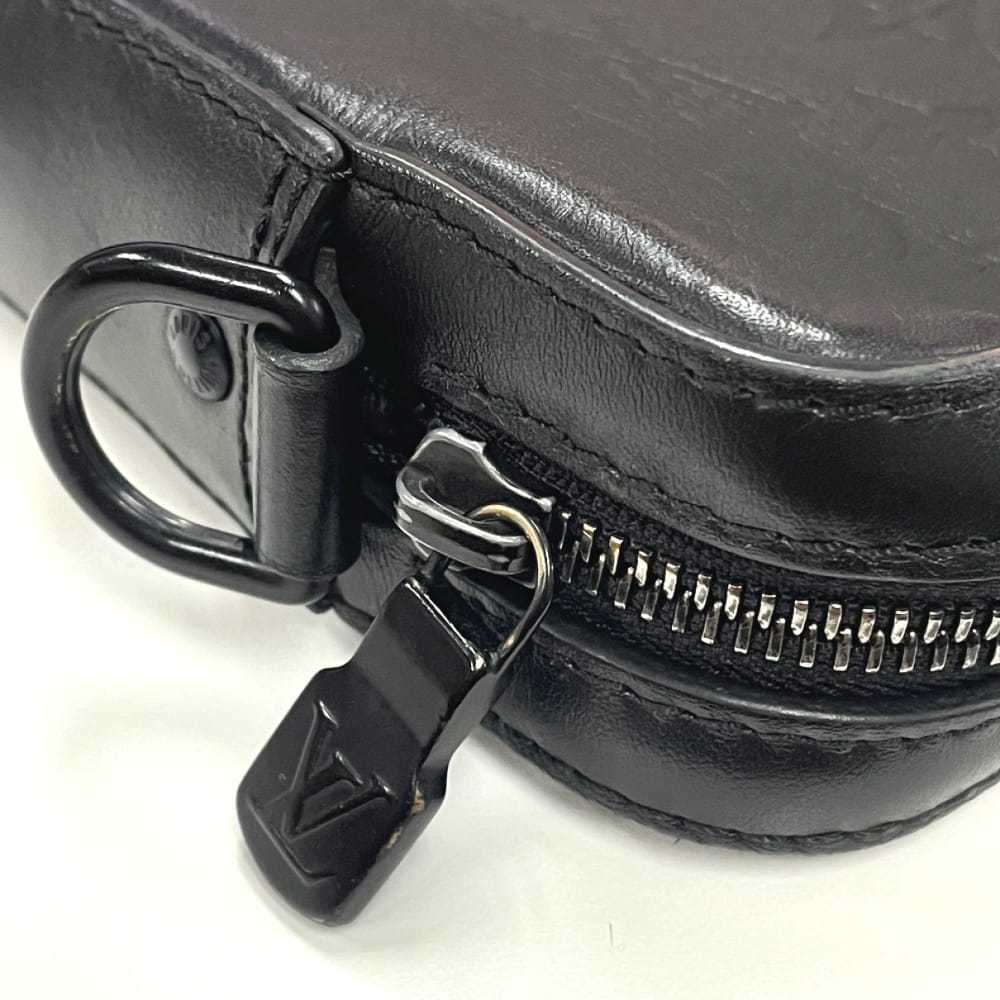 Louis Vuitton Crossbody leather handbag - image 8