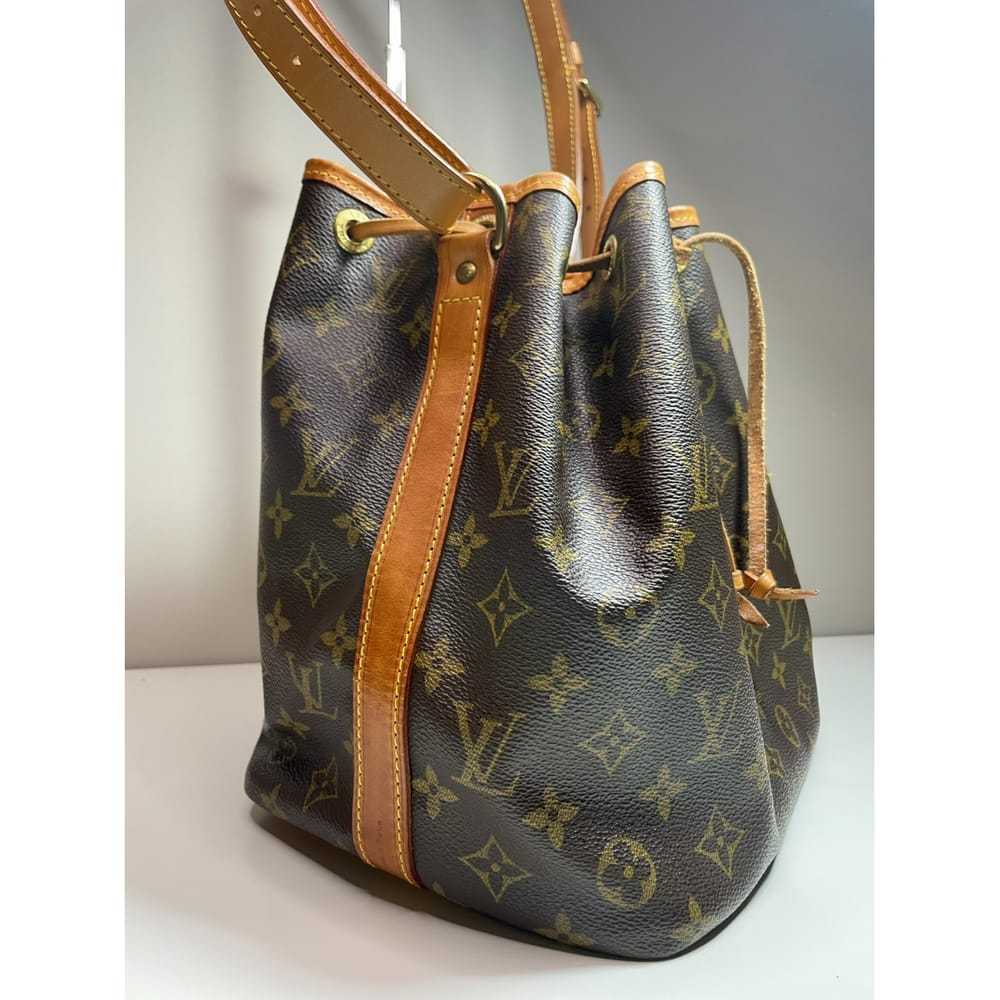 Louis Vuitton Noé leather handbag - image 3