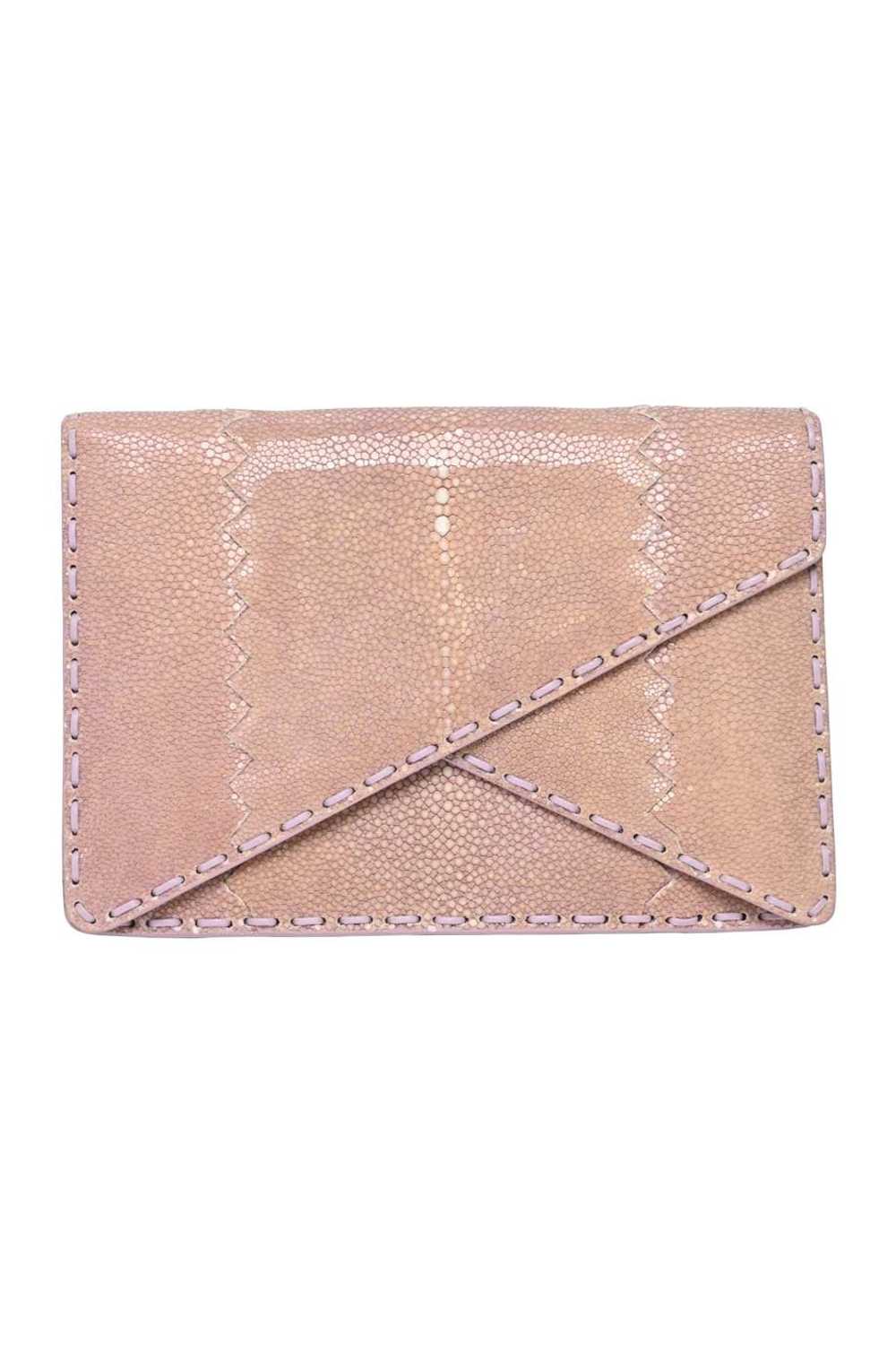 BOTTEGA VENETA Lilac Stingray Leather Envelop Clu… - image 1