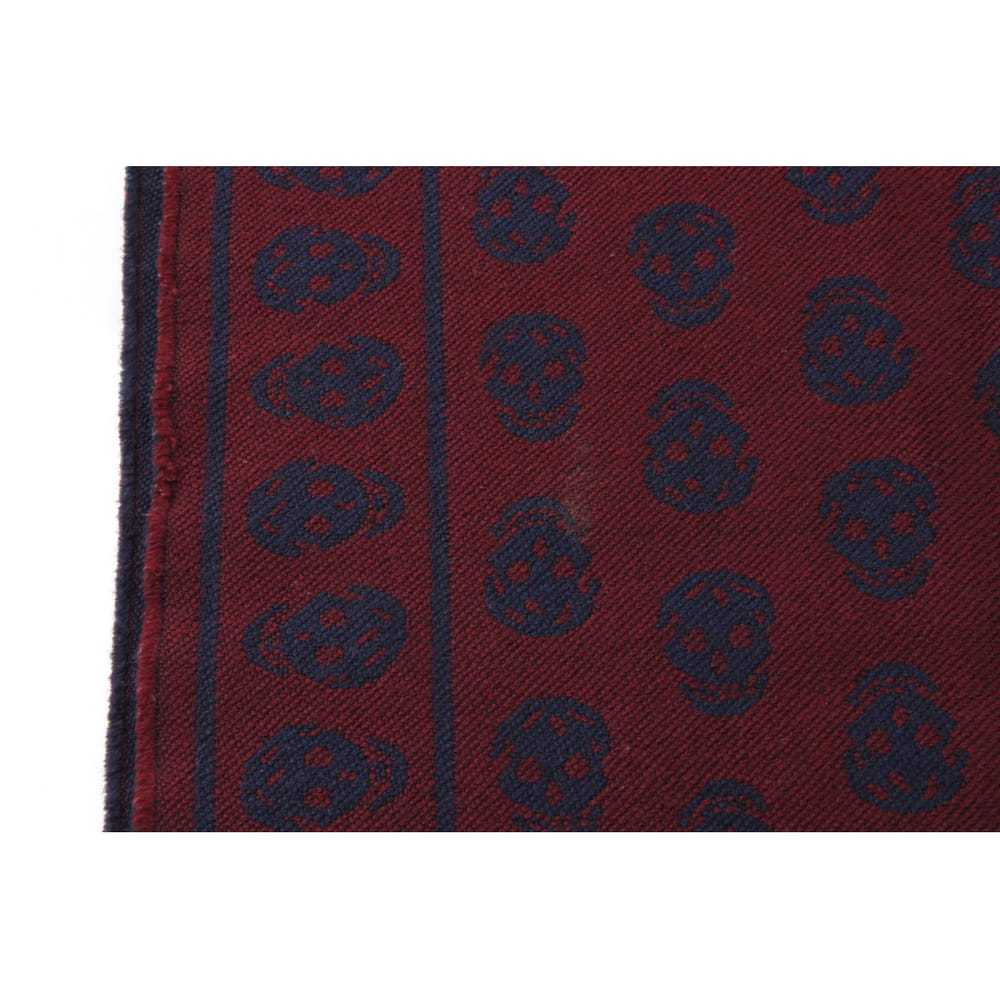 Alexander McQueen Wool scarf & pocket square - image 8