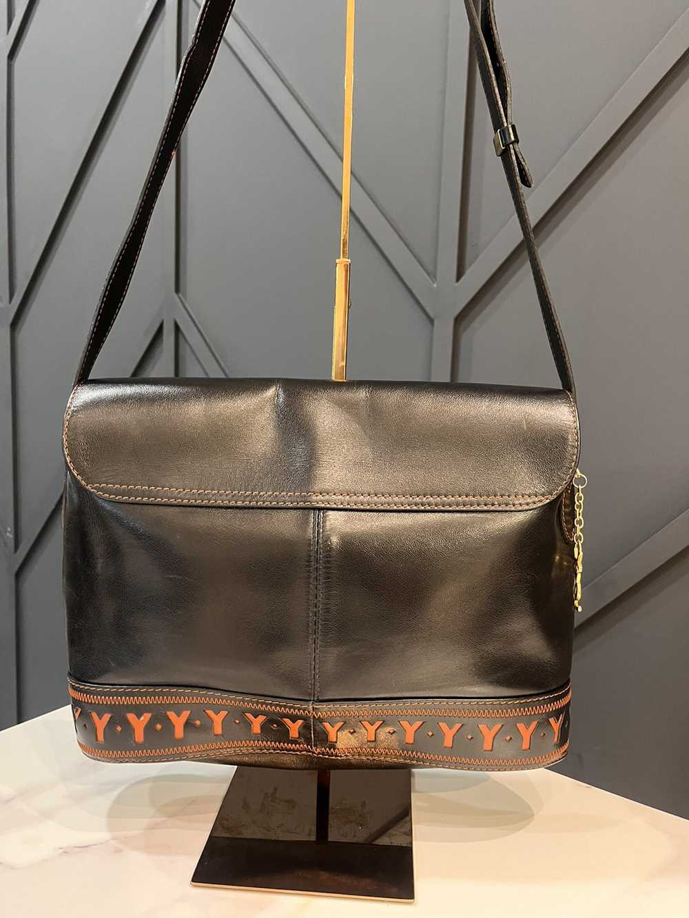 Yves Saint Laurent YSL Y Cut Vintage Shoulder Bag - image 2