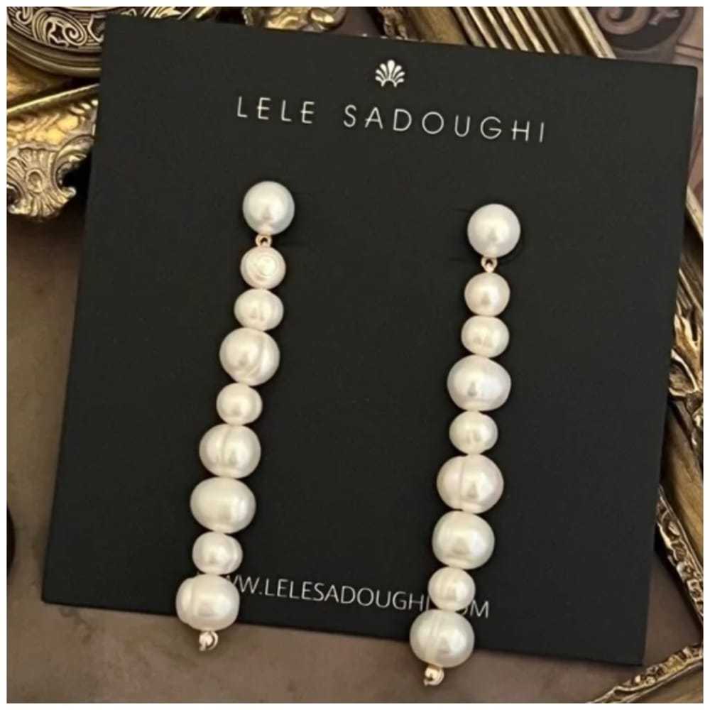 Lele Sadoughi Pearl necklace - image 6