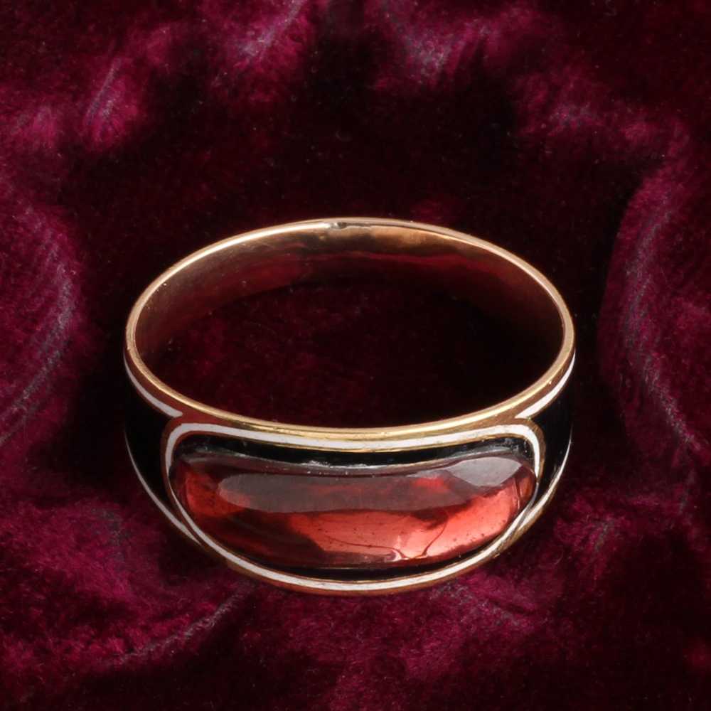 Georgian Garnet & Enamel Mourning Ring - image 3