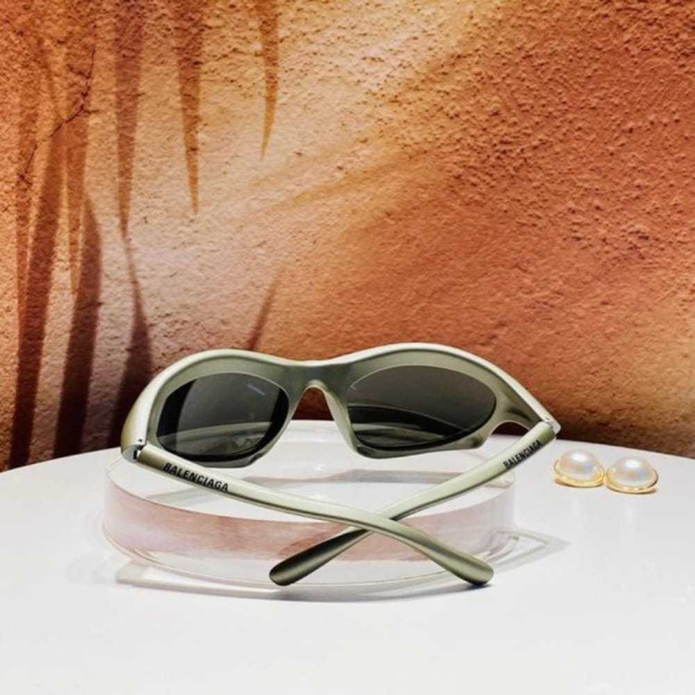 Balenciaga Oversized sunglasses - image 7