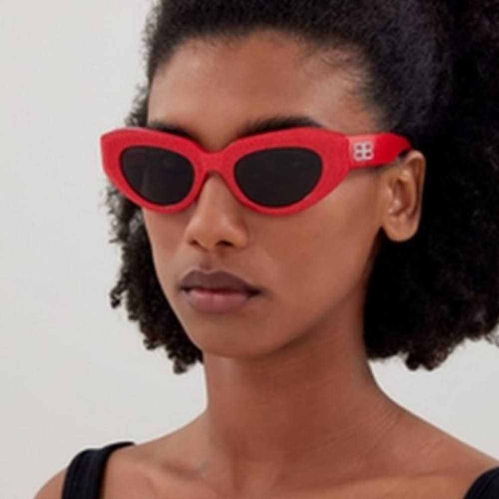 Balenciaga Oversized sunglasses - image 5