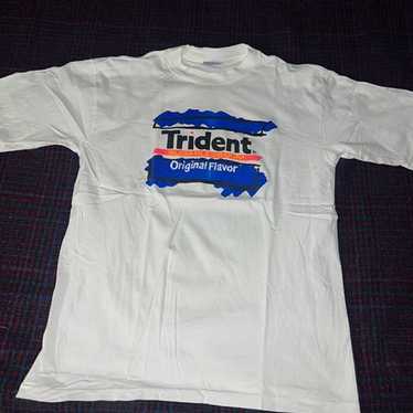 Vintage Trident gum / MTV Beach shirt - image 1