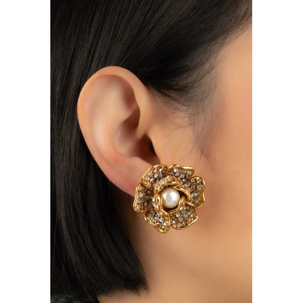 Chanel Camélia earrings - image 2