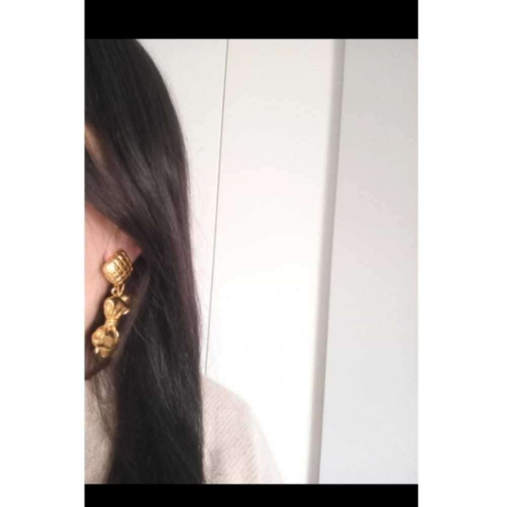 Chanel Baroque earrings - image 10