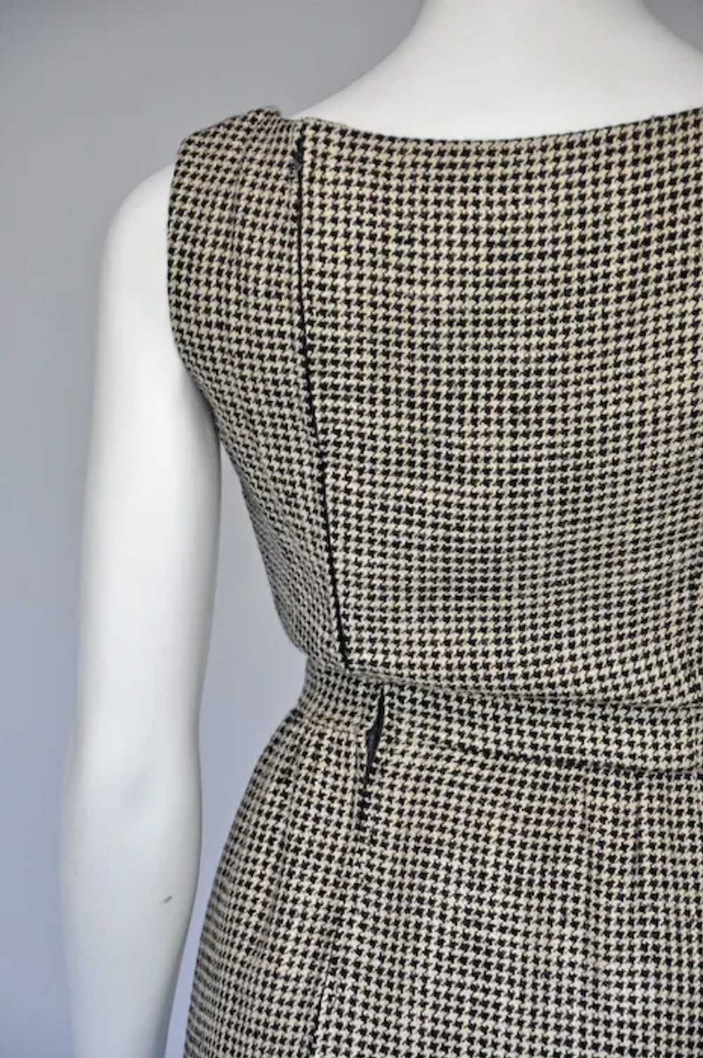 Late 50s Early 60s Houndstooth Galanos Dress with… - image 9