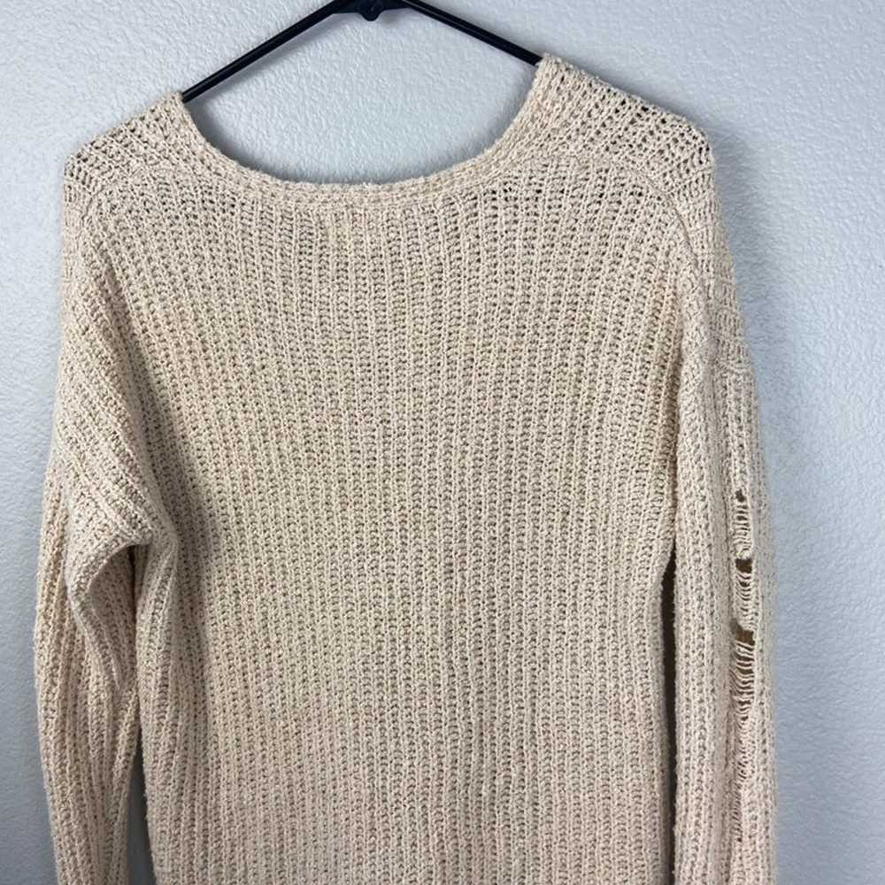 Mossimo Cream Distressed Pullover Size M - image 4