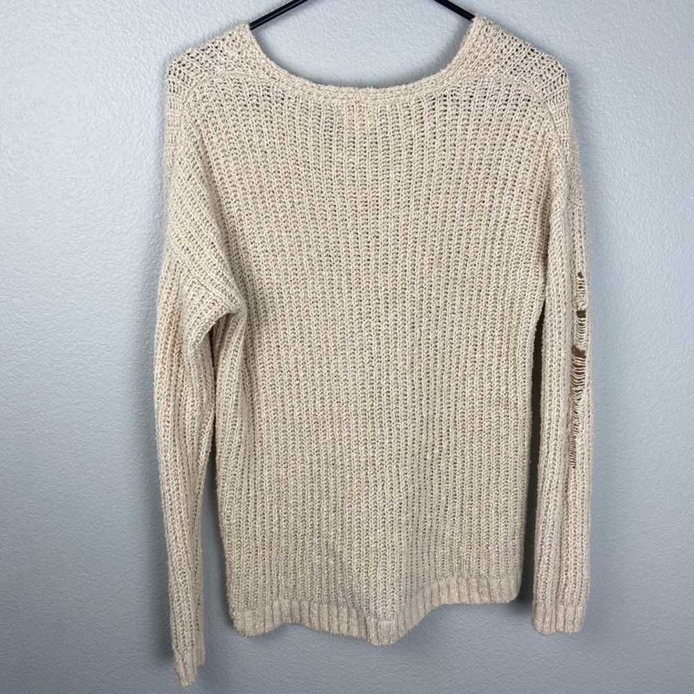 Mossimo Cream Distressed Pullover Size M - image 5