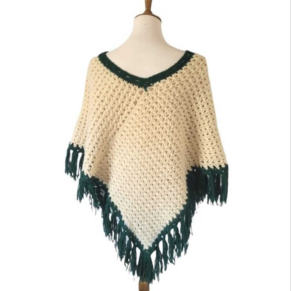 Vintage - 60's Hand Crochet Cream and Green Poncho - image 4