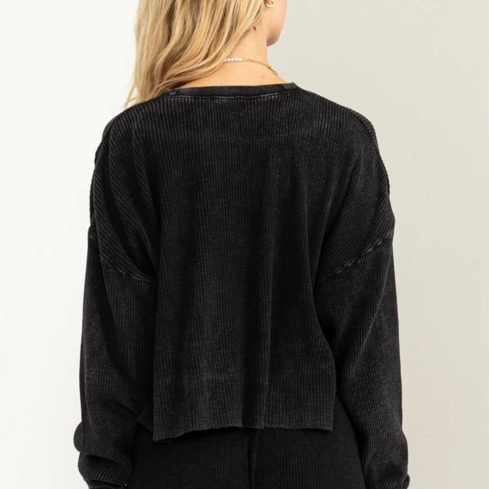 Black Raw Hem Vintage Wash Cropped Sweater - image 3