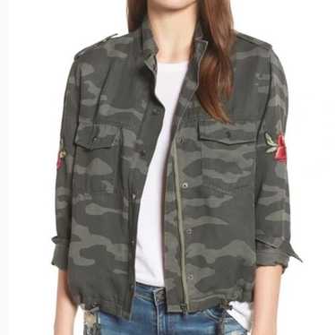 Rails Collins Camo Rose Patch Button Up Jacket Si… - image 1