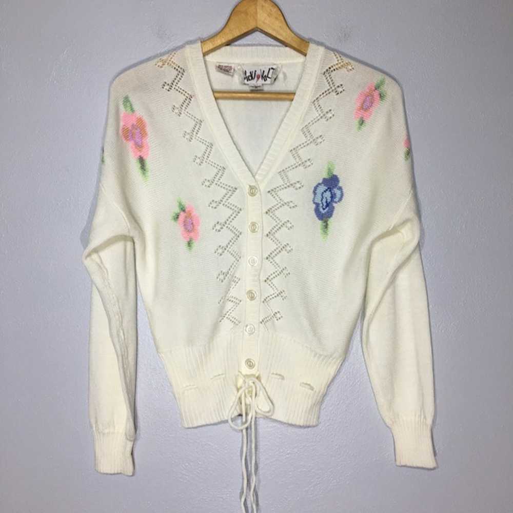 Vintage 70s White Cardigan Sweater, Button Front … - image 7
